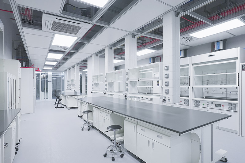 普兰实验室革新：安全与科技的现代融合